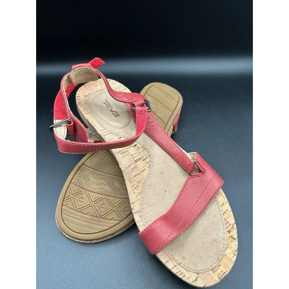 Teva Capri Universal Women's 7 Red Leather Sandals Cork Wrap Casual